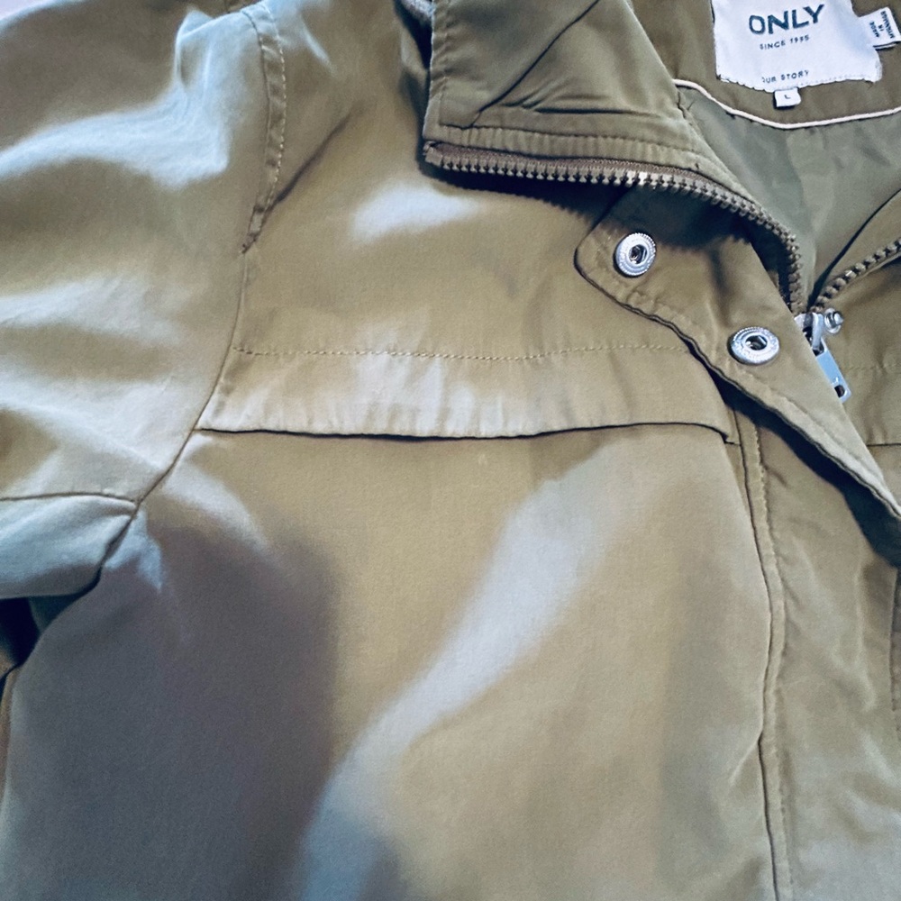ONLY Women's Army Green Utility Jacket - Picture 6 of 16